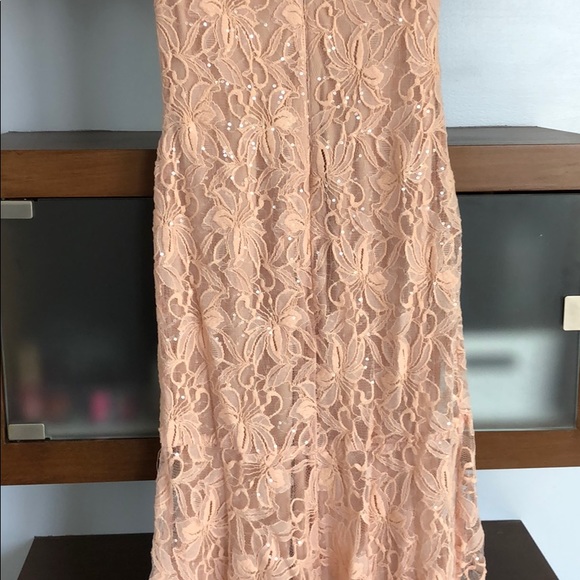 Wedding dress - Picture 7 of 8